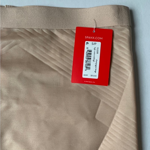 Spanx Control High-Waist Thigh Shaper - Picture 5 of 8